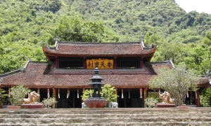 Perfume pagoda 1 day trip